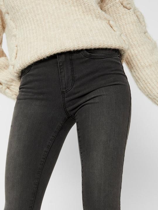 Actual product image Vero Moda VMTANYA Normal Waist Slim Fit Jeans (XXS)