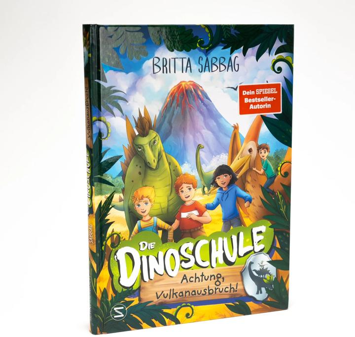 Immagine prodotto Die Dinoschule – Achtung, Vulkanausbruch! (Band 4) (Tedesco, Britta Sabbag, Clara Vath, 2024)