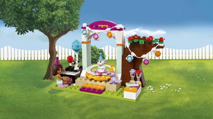 Actual product image LEGO Birthday Party (41110, LEGO Friends)