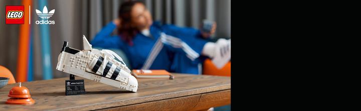 Actual product image LEGO Adidas Originals Superstar (10282, LEGO Icons)