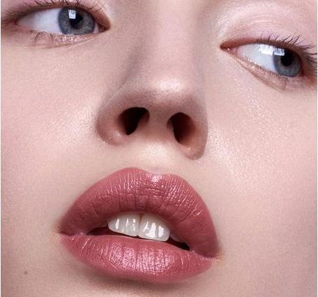 Produktbild Madara Lips - Velvet Wear Cream Lipstick Cool Nude #31 (31 Cool Nude)