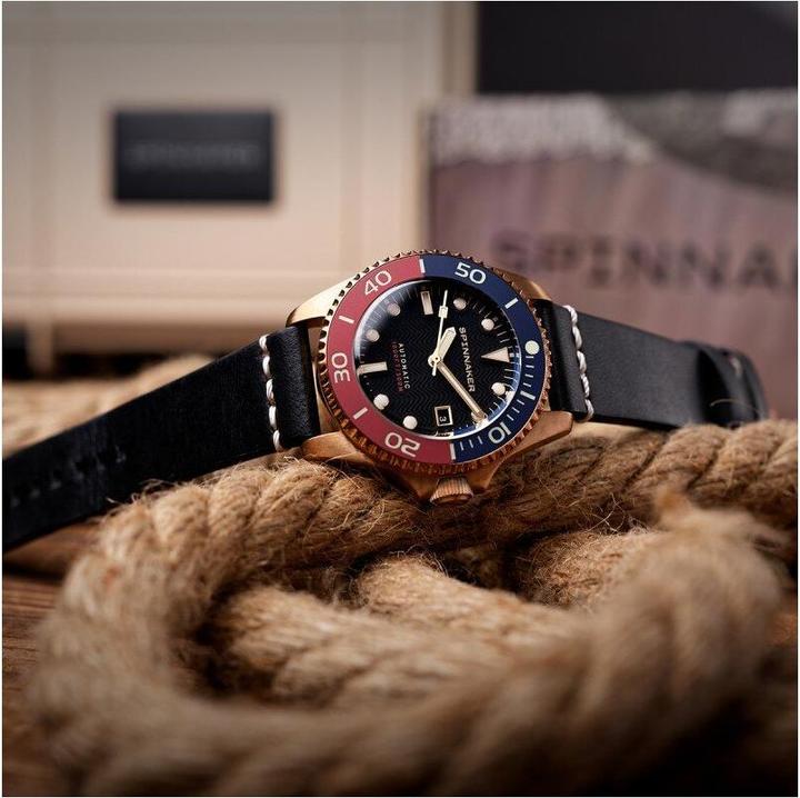 Actual product image Spinnaker SP-5060-08 Tesei Bronze Swiss (Diving watch, Rotating bezel left)
