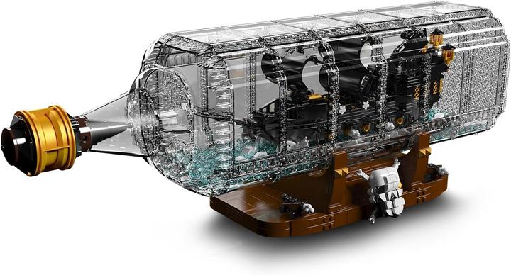 Actual product image Mould King Ship in a bottle Black Pearl
