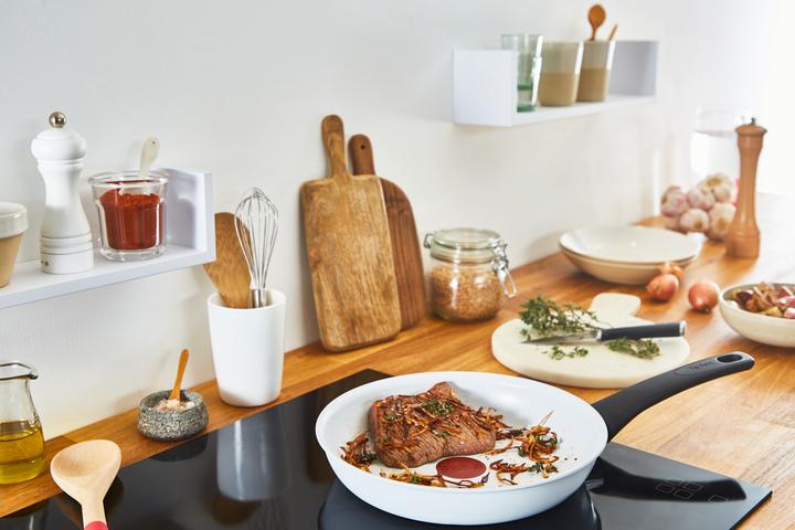 Image du produit Tefal Ceramic Control (28 cm, Poêle à frire, Céramique)