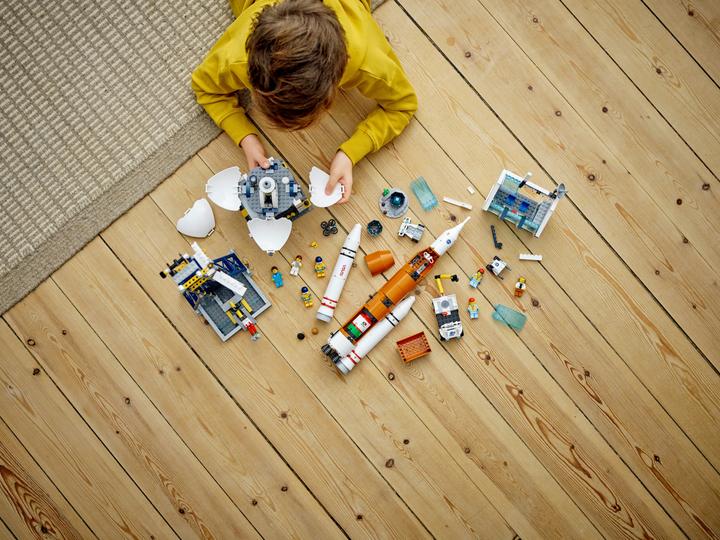 Actual product image LEGO Space Centre (60351, LEGO City, LEGO Rare Sets)