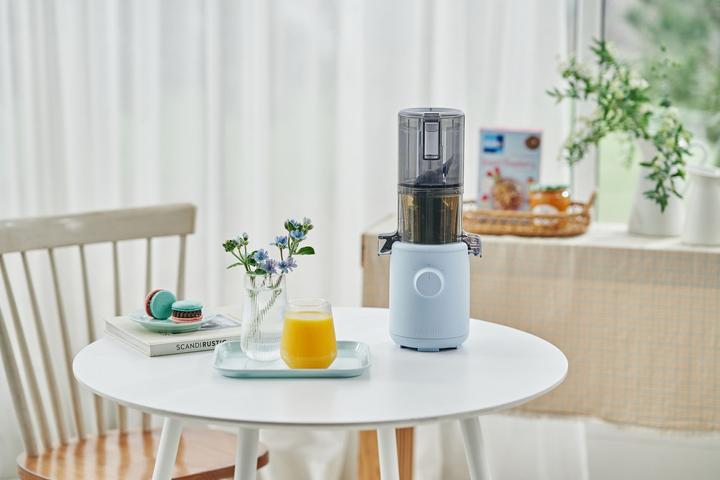 Produktbild Hurom H310A-BEC04BL Entsafter für Gemüse und Obst, Blau