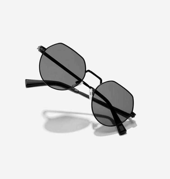 Actual product image Hawkers Aura black