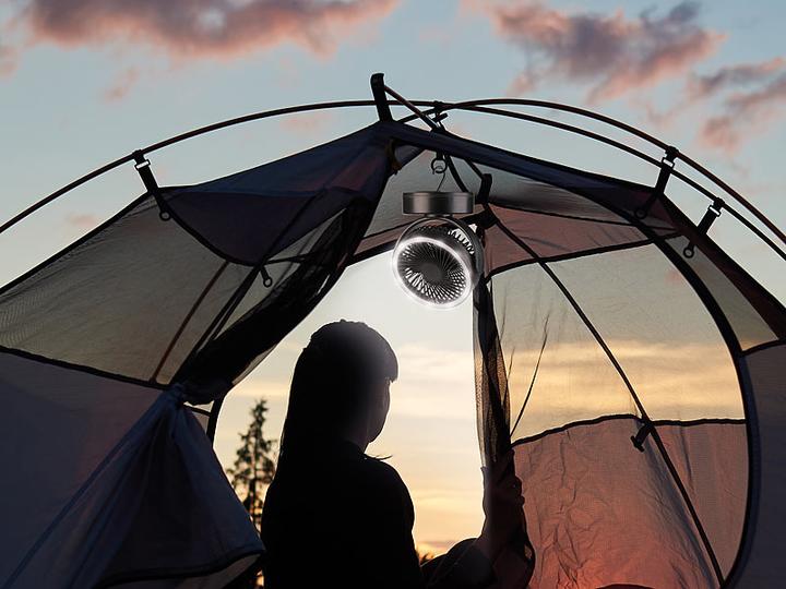 Produktbild Sichler 2er Pack 3in1-Akku-Camping-Ventilator, LED, USB-Powerbank, Ø 16 cm