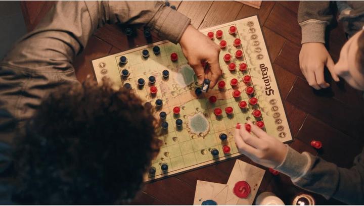 Produktbild Jumbo Stratego Original (Deutsch, Englisch, Französisch)