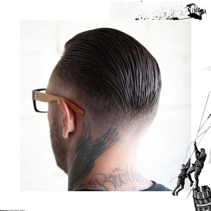 Produktbild Uppercut Deluxe Matte Pomade (Haarpomade)