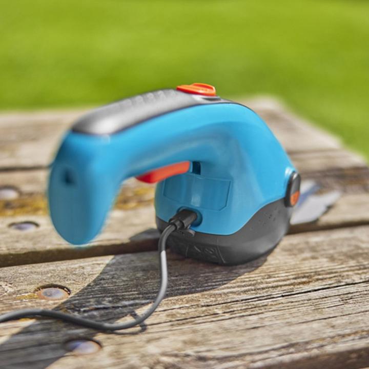 Image du produit Gardena ClassicCut Li (Taille-haies sans fil)