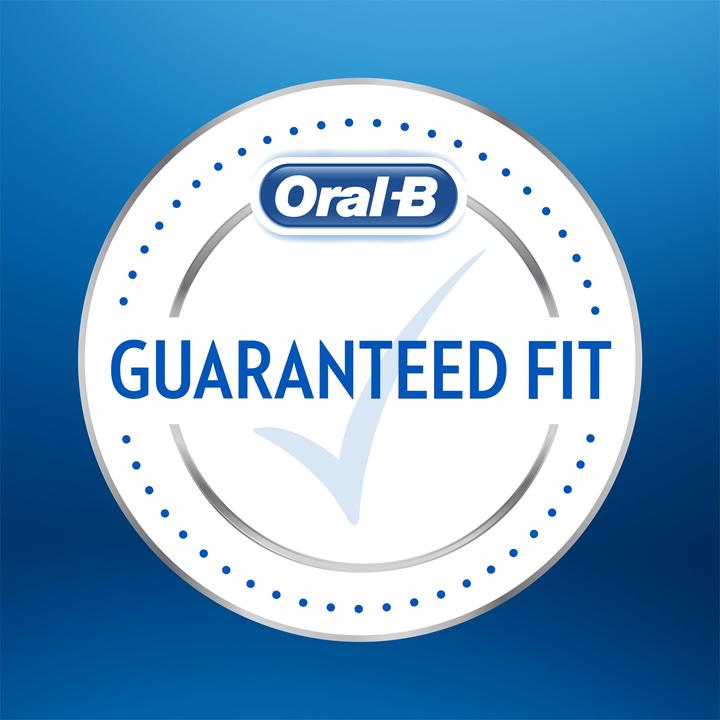 Actual product image Oral-B CrossAction (3 x)