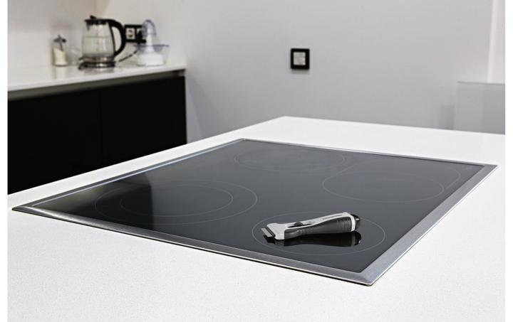 Actual product image Gourmetmaxx Glass ceramic scraper (1 pcs.)
