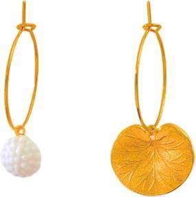 Yolaine Giret Orecchini a cerchio Yolaine Griet Nymphéas (su ottone placcato oro con oro fino 999 millesimi, Porcellana smaltata)