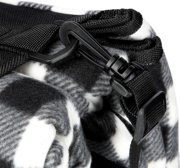 Actual product image Nils White and Black