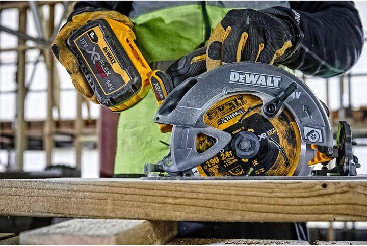 Produktbild DeWalt DCS 578 X1T Akku Kreissäge 54V XR FlexVolt 190 mm Brushless + 1x Akku 9,0 Ah + Ladegerät +
