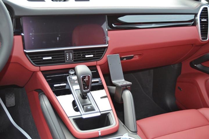 Actual product image Brodit ProClip Porsche Cayenne Bj. 19 855457