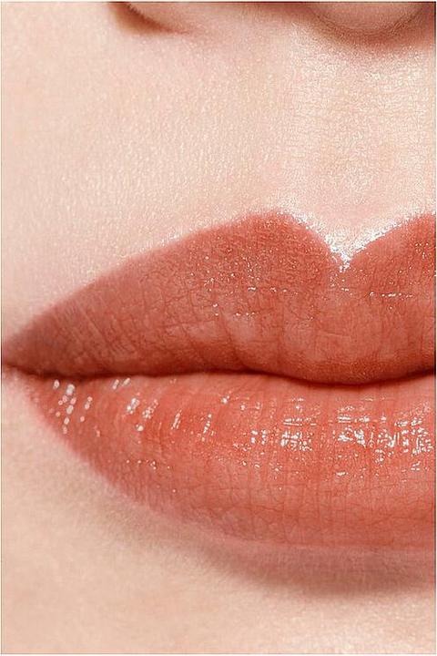 Actual product image Chanel Rouge Coco Baume No 914 (914 Natural Charm)
