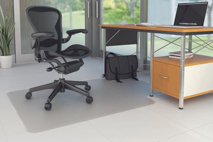 Actual product image Q-Connect Floor protection mat (134 x 115 cm)