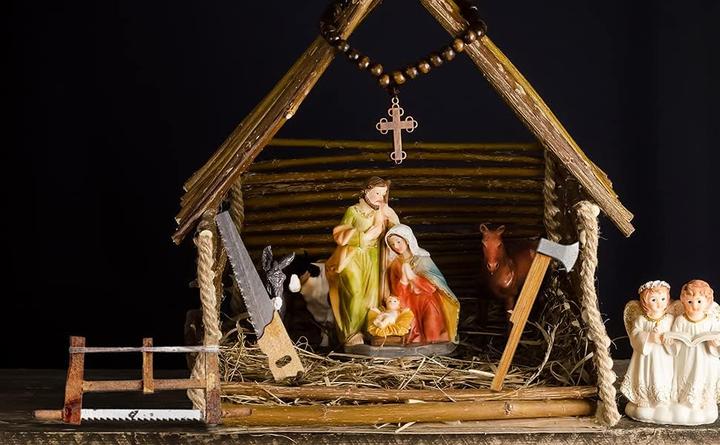 Actual product image MaMeMi Carpenter's set Nativity accessories