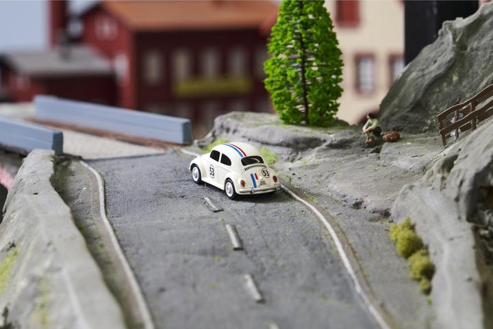 Immagine prodotto Carson 1:87 VW Maggiolino Rallye 2.4G 100% RTR (RTR pronto all'uso)