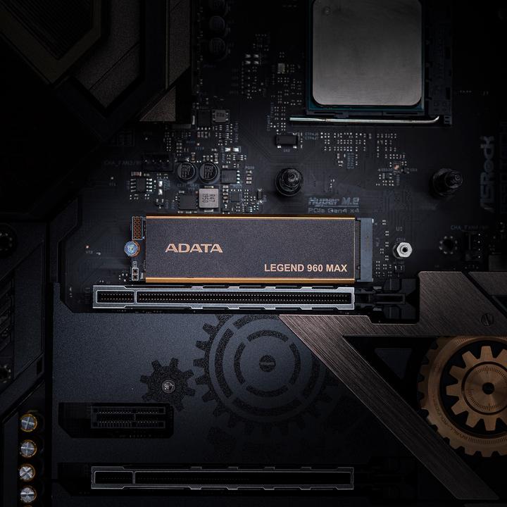 Actual product image Adata SSD 2.0TB LEGEND 960 MAX M.2 PCI4 M.2 2280 (2000 GB, M.2 2280)