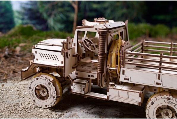 Actual product image Ugears 70253 - Cargo Truck