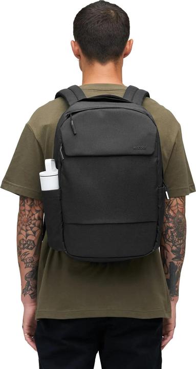 Actual product image Incase Crosstown Compact Backpack 20L - Black (20 l)