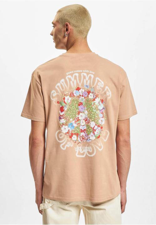 Actual product image Mister Tee Summer Of Love Oversize Tee - 16413 (S)