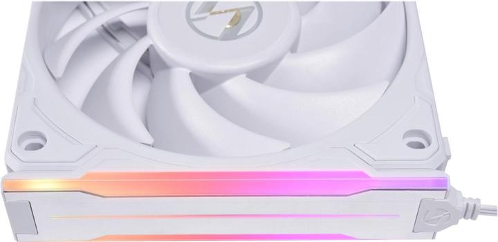 Actual product image Lian-Li UNI FAN P28 Side ARGB Strip, 3-pack - white (RGB)
