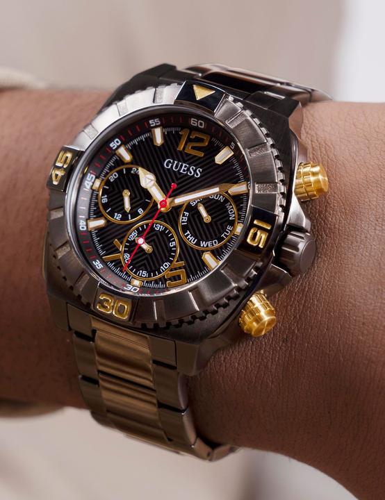 Actual product image Guess Watches TRACTION GW0800G2