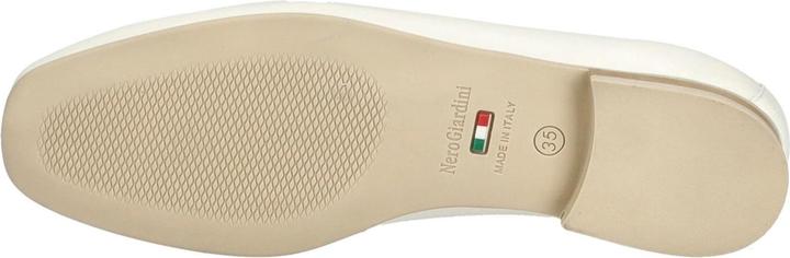 Actual product image Nero Giardini Slipper (40)