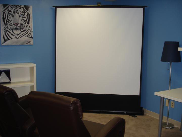 Produktbild Elite Screens ezCinema PLUS Premium (84", 16:9)