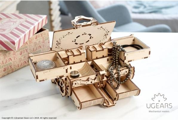 Image du produit Ugears Cercueil antique (185 pièces)
