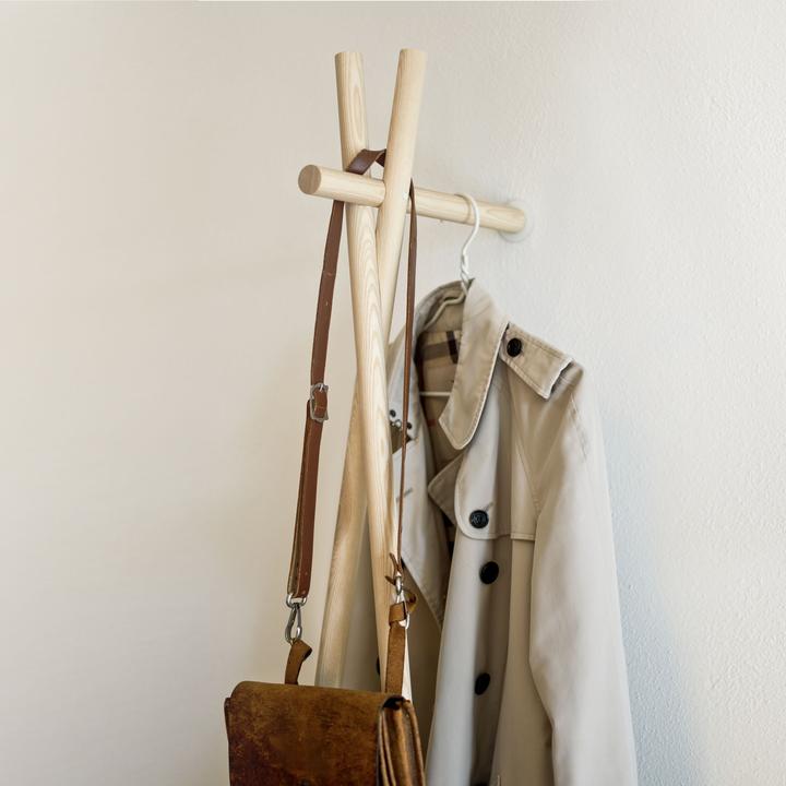Produktbild kommod Lenah Garderobe