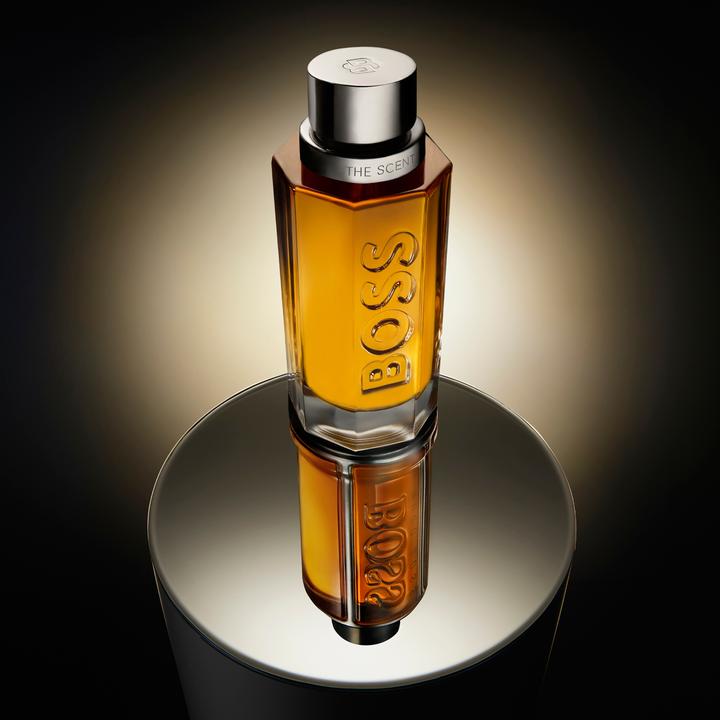 Actual product image Hugo Boss Boss The Scent Eau De Toilette for Him Ambery & Woody Fragrance (Eau de toilette, 50 ml)
