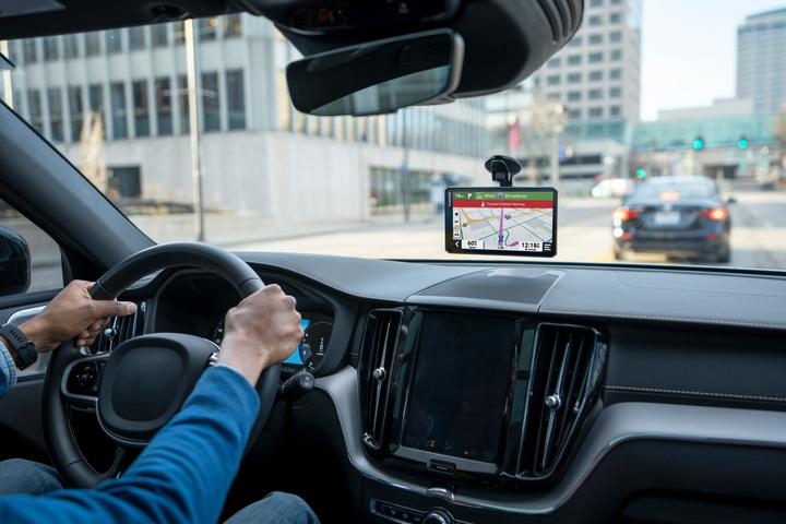 Productafbeelding Garmin DriveCam 76 (6.95")