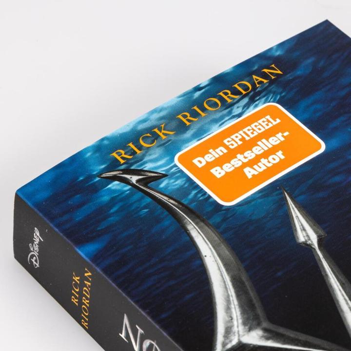 Immagine prodotto Percy Jackson 1: Diebe im Olymp | Sonderausgabe mit Filmbildern zum Serienstart (Tedesco, Rick Riordan., 2023)