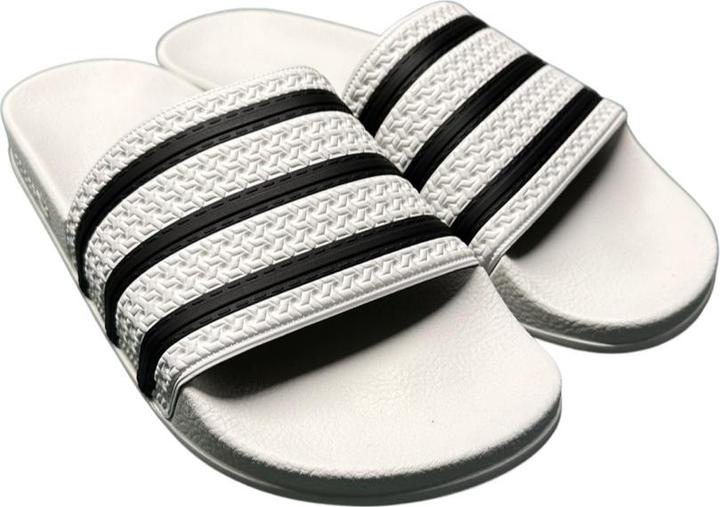 Image du produit adidas Adilette (43 1/3)
