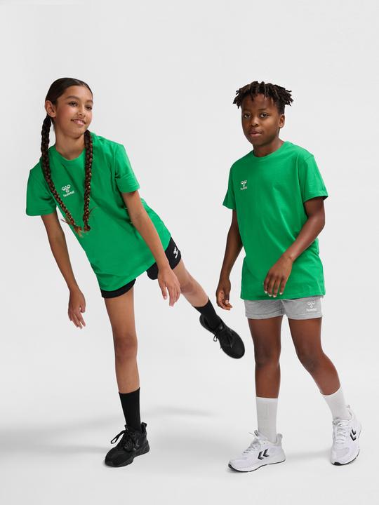 Actual product image hummel HMLGO 2.0 T-SHIRT S/S KIDS (140)
