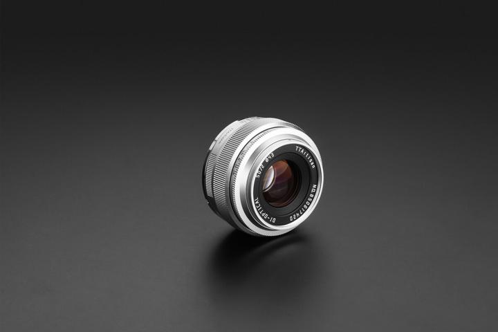 Produktbild TTArtisan 50mm F/2 – Sony E-Mount (Sony E, Vollformat)