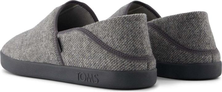 Actual product image Toms Camden Slippers (40)