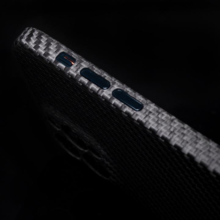 Produktbild Filono Backcover aus echtem Carbon Carbon black (Apple iPhone 13 mini)