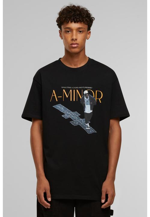 Actual product image Urban Classics Upscale A-Minor Oversize Tee - 178337 (L)