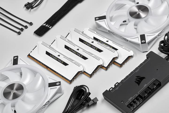 Actual product image Corsair Vengeance RGB Pro SL (4 x 8GB, 3200 MHz, DDR4-RAM, DIMM)