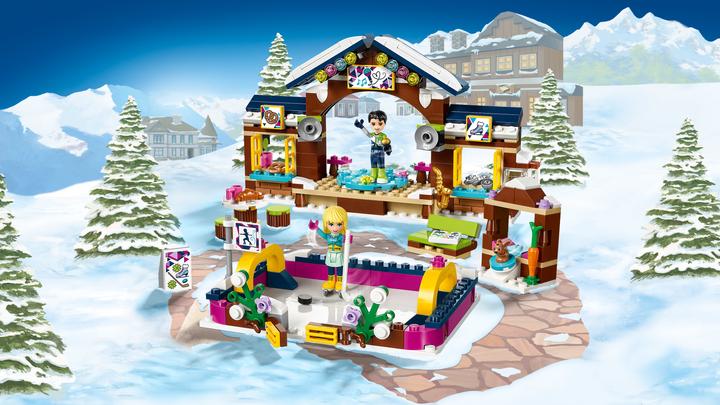 Image du produit LEGO Patinoire dans la station de sports d'hiver (41322, LEGO Friends)