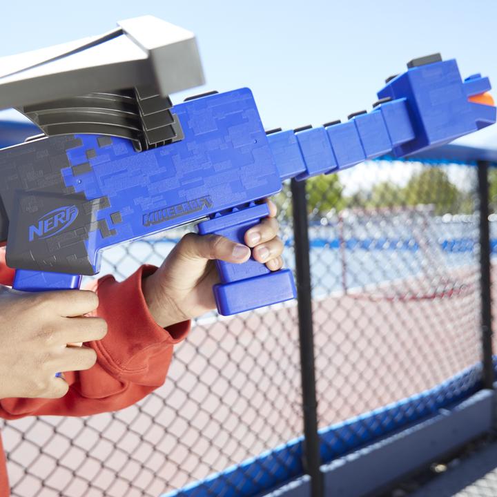 Image du produit Hasbro Blaster Ender Dragon Minecraft et 12 fléchettes Nerf Elite