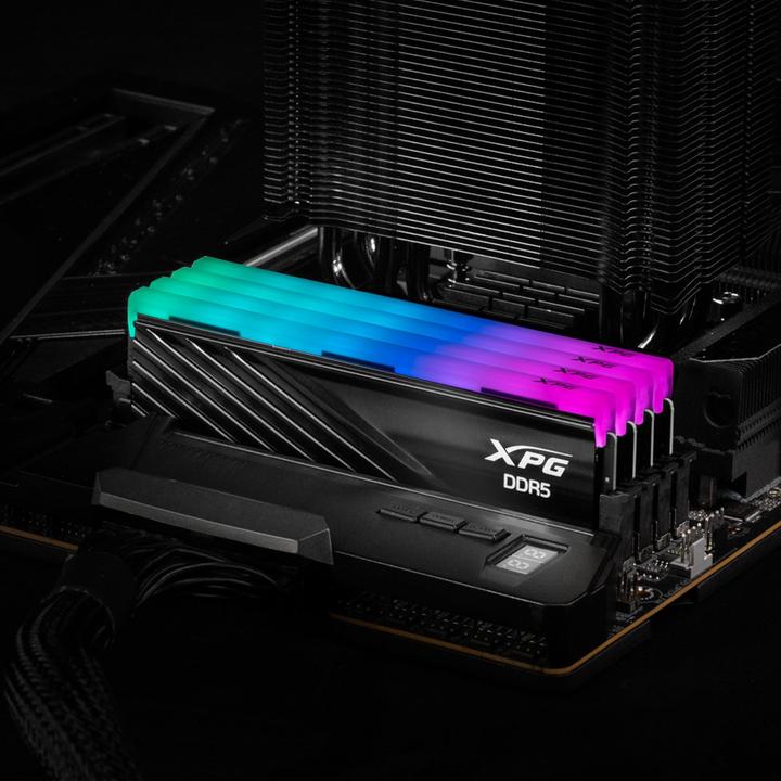 Actual product image Adata DIMM 32 GB DDR5-6000 (black, AX5U6000C3032G-SLABRBK, Lancer Blade RGB, INTEL XMP, AMD EXPO) (1 x 32GB, 6000 MHz, DDR5 RAM, DIMM)