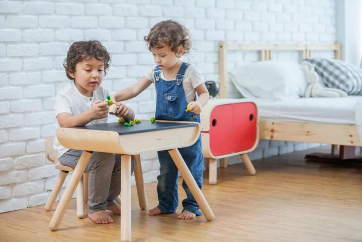 Image du produit Plantoys Une table et une chaise (Table des enfants)