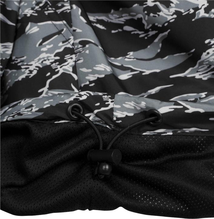Produktbild Urban Classics Tiger Camo Pull Over (M)